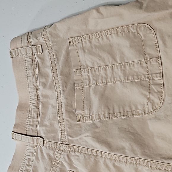 LEE relaxed fit khaki shorts - Picture 6 of 12